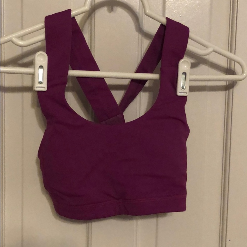 Lululemon sport bra
